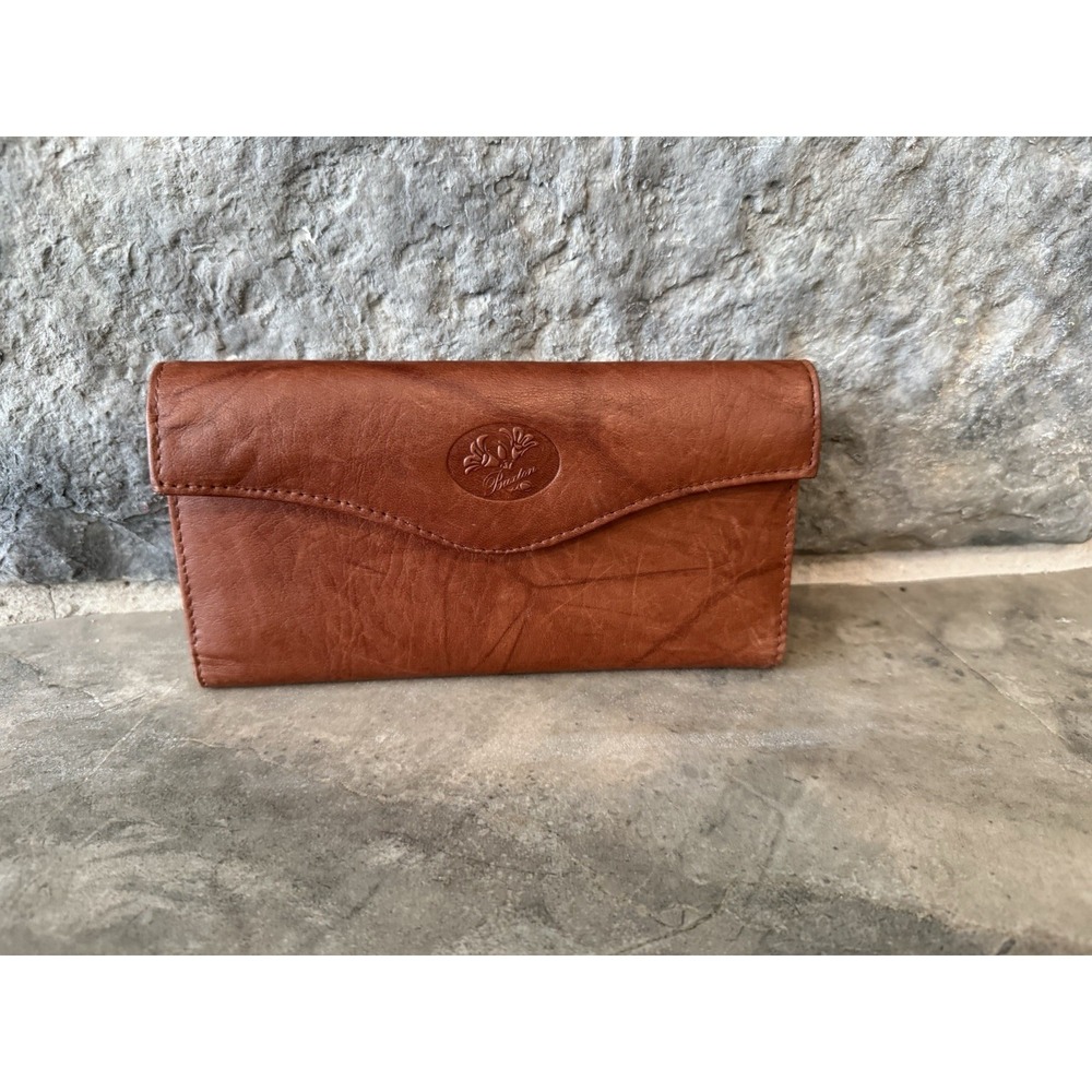 VTG Buxton Heiress Leather Trifold Wallet Kiss Lock French Heirloom Collection